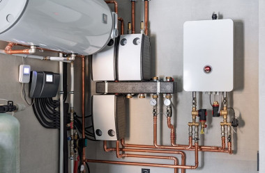 Jaki piec elektryczny wybrać do domu 150 m²? Poradnik dla kupujących